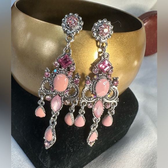 Silvertone pink enamel and rhinestone earrings - Picture 2 of 5